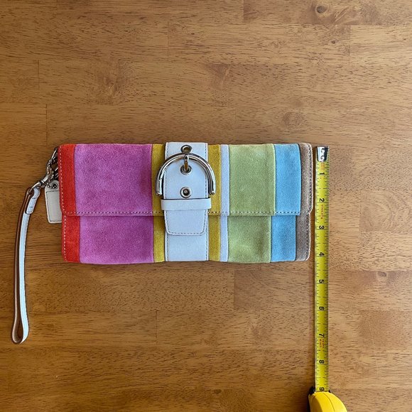 Vintage Coach rainbow suede wristlet - Picture 5 of 8